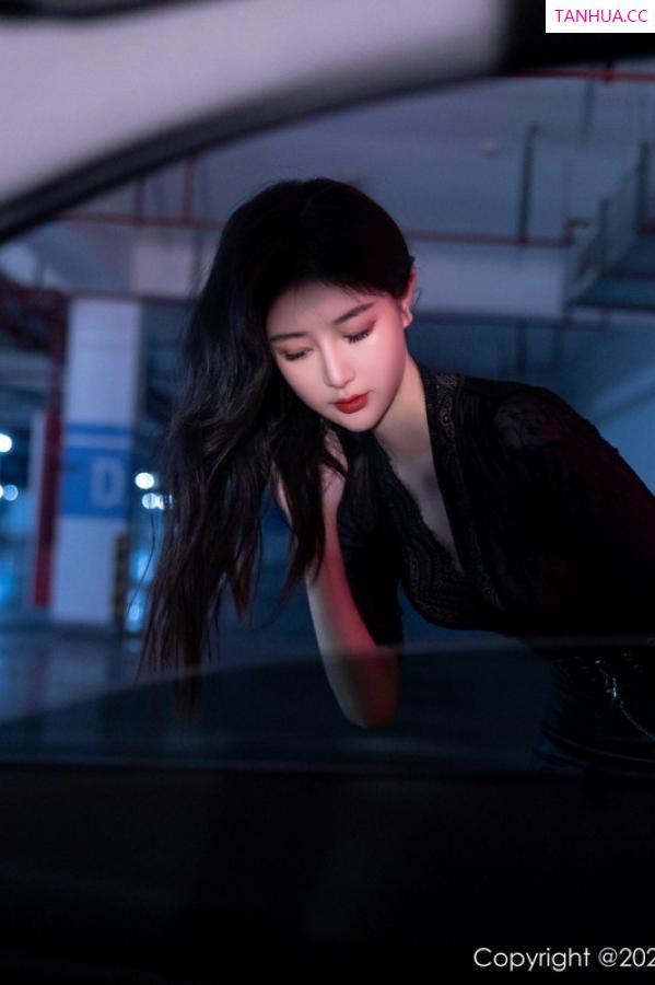   [XiuRen]高清写真图 2023.09.22 No.7431 幼幼 美腿丝袜第6张图片
